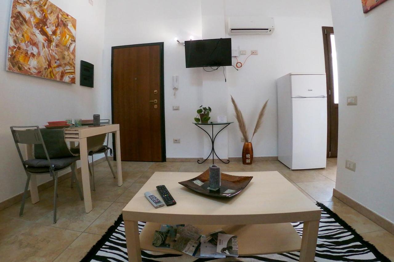 West Sardinia Apartment 2 กาบราส ภายนอก รูปภาพ